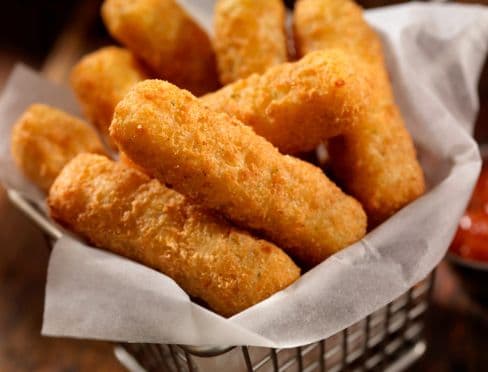 Best Mozzarella sticks with dipping sauce in Saint Paul